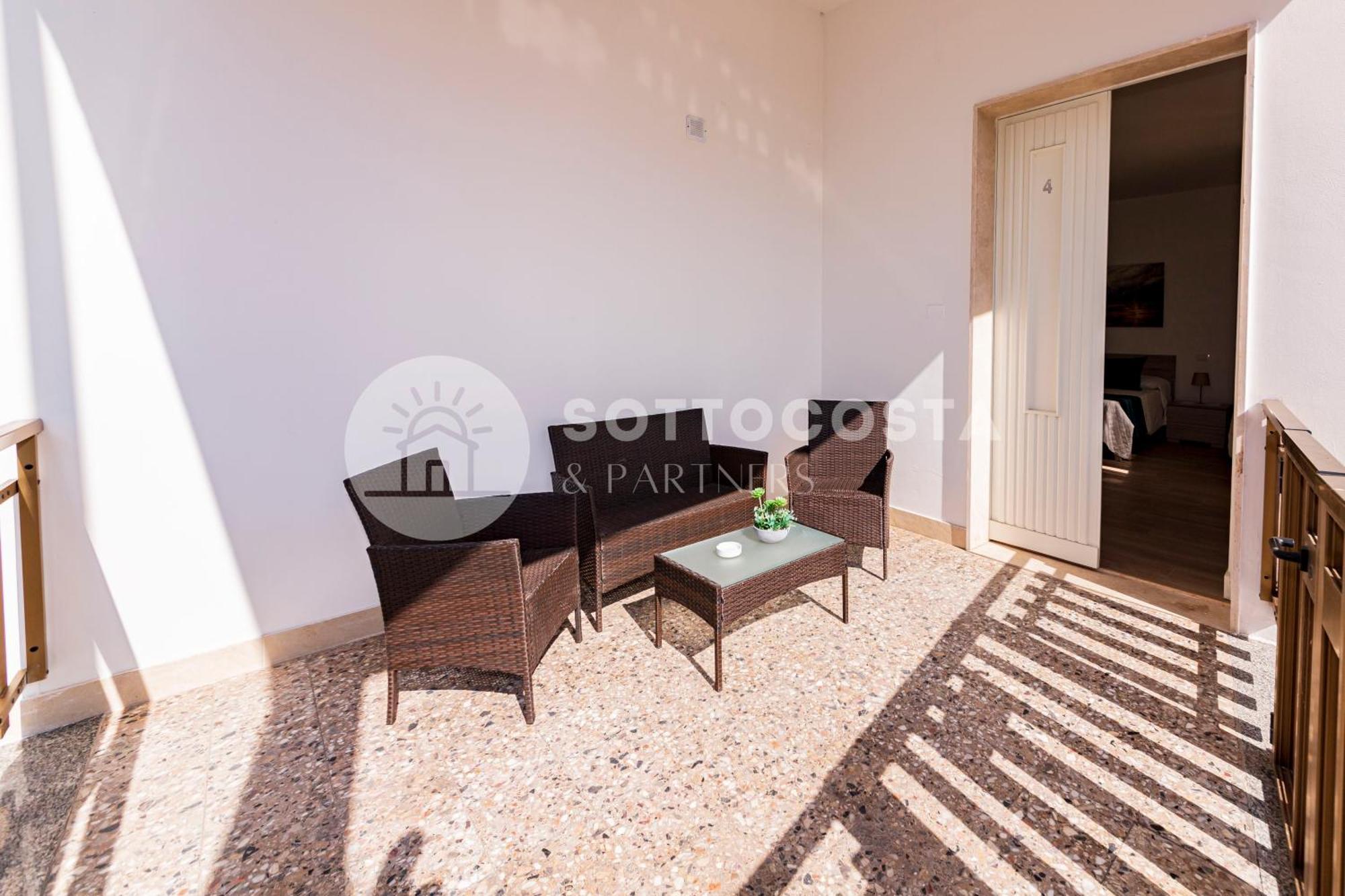 Lory'S House Hotell Porto Cesareo Exteriör bild